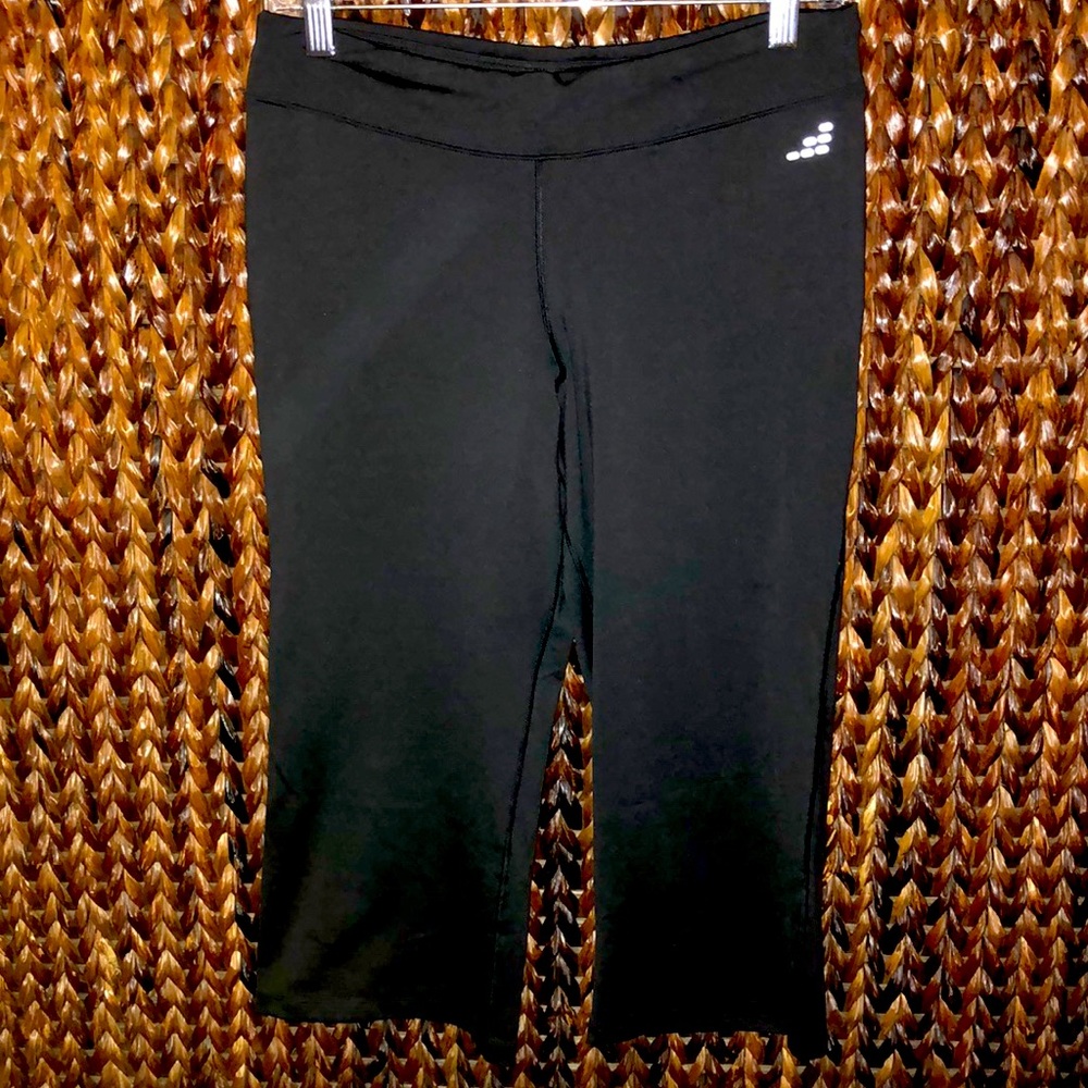 Comfortable Athletic Crops